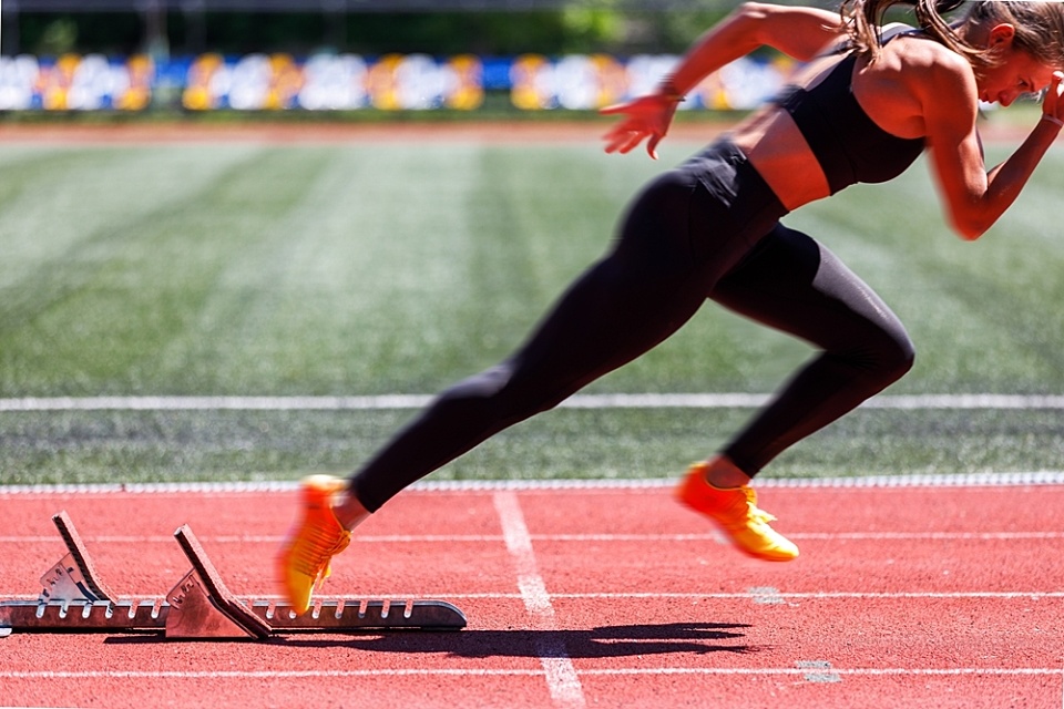 Sprinter shutterstock 2480244521
