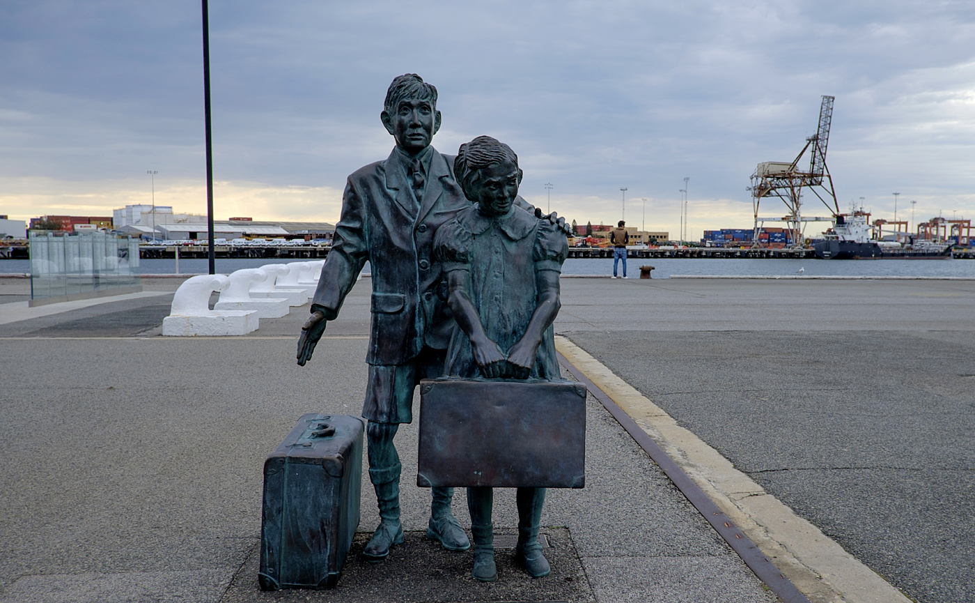 Shutterstock migrant statue fremantle crop