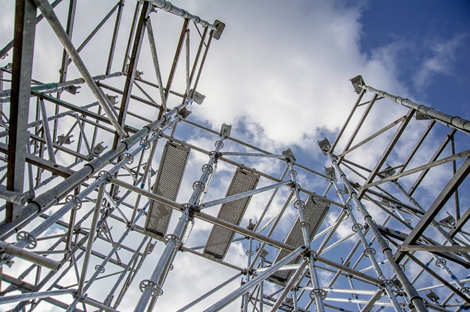 Scaffold shutterstock 2444351395