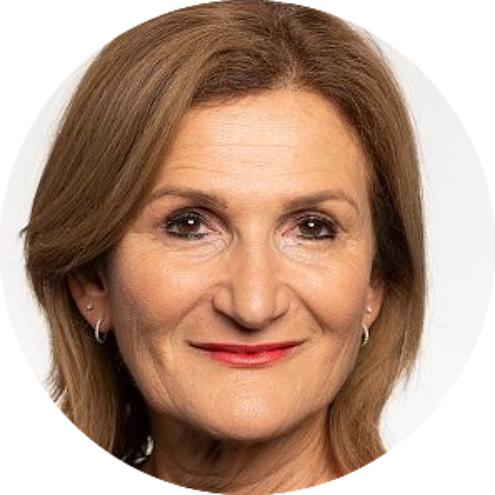 Violet roumeliotis