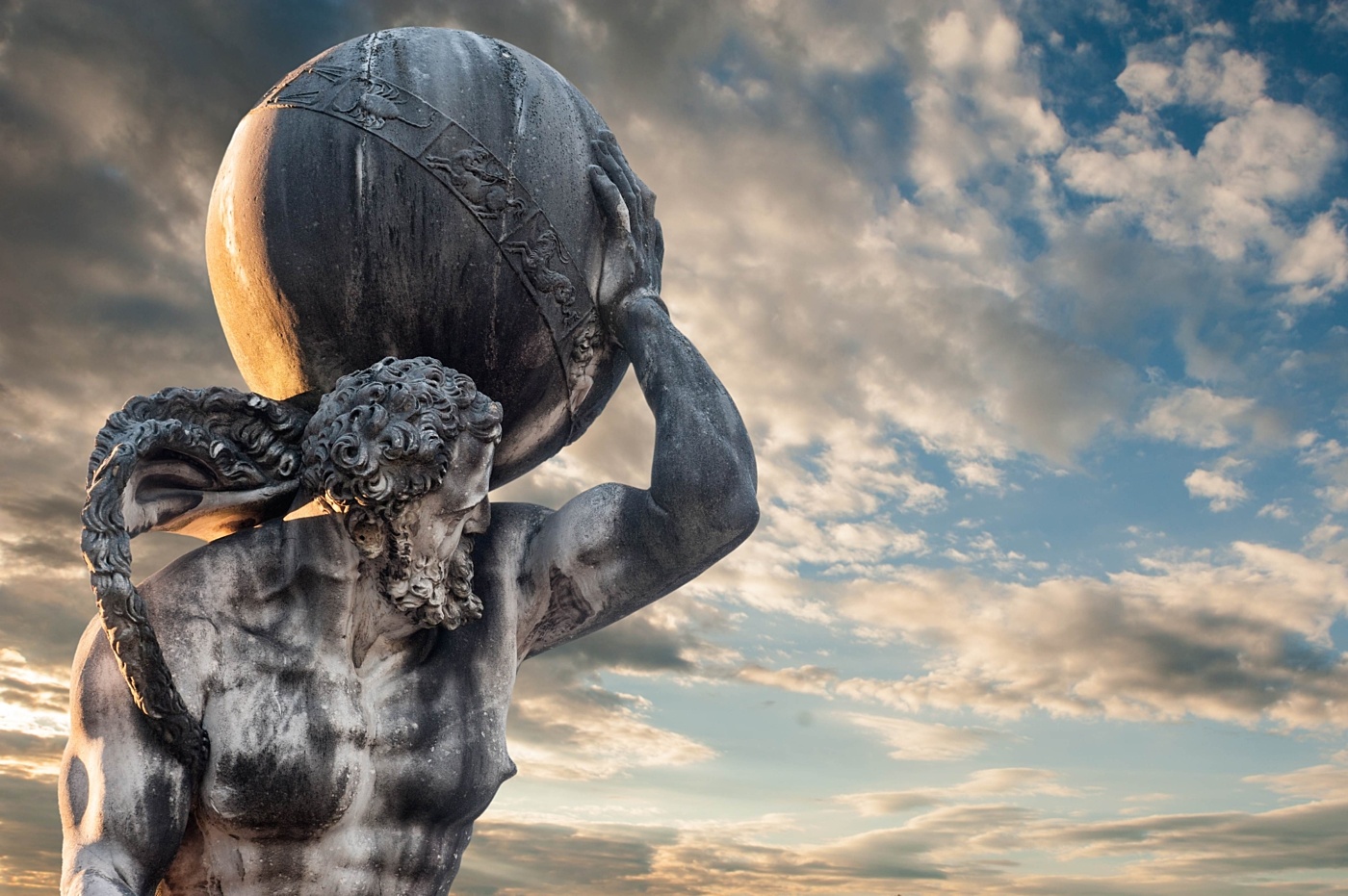 Atlas burden weight of the world