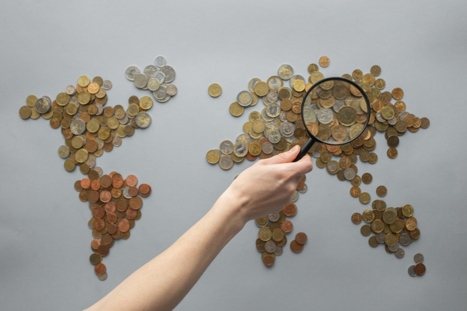Charity regulator issues advice on overseas aid amid a flood of crises