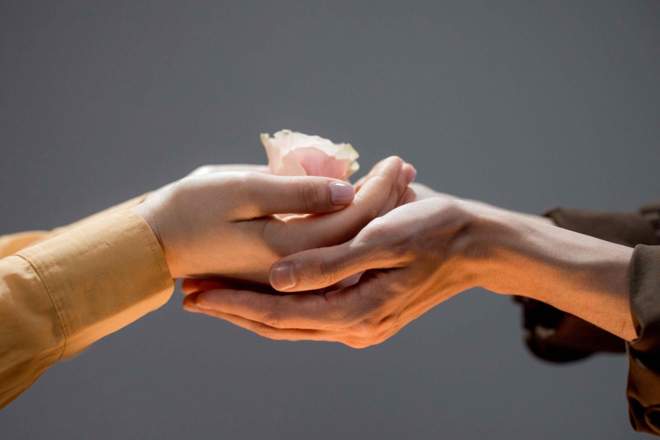 Financially struggling Aussies still support giving