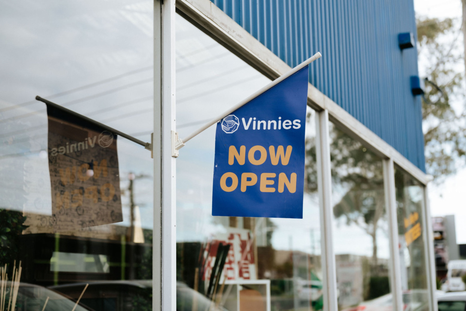 Vinnies dances to the digital tune