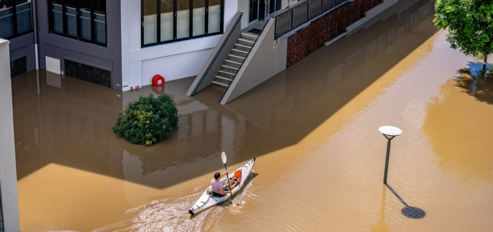 Extreme weather now costs Australians $4.5 billion a year. Better insurance options and loans would help us adapt