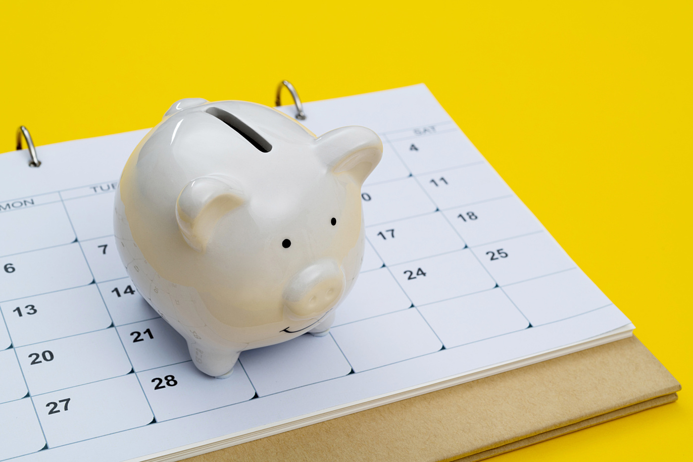Finance saving treasurer money i Stock 1418935206 piggybank calendar